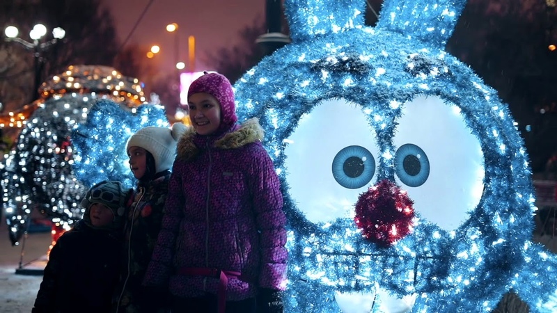 Световые фигуры Смешариков украсят улицы российских городов