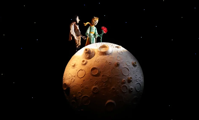 Премьера в Театре кукол Образцова: Путешествия по планетам с «Маленьким принцем»