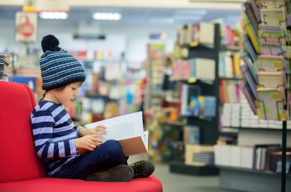  В России упал спрос на детскую литературу на 30%