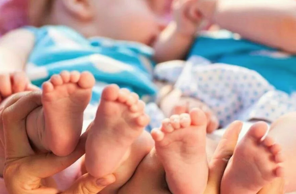 Минтруд оценил падение коэффициента рождаемости первых детей в 20%