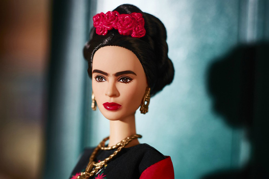 Фрида Кало и Амелия Эрхарт стали прототипами новых кукол Барби