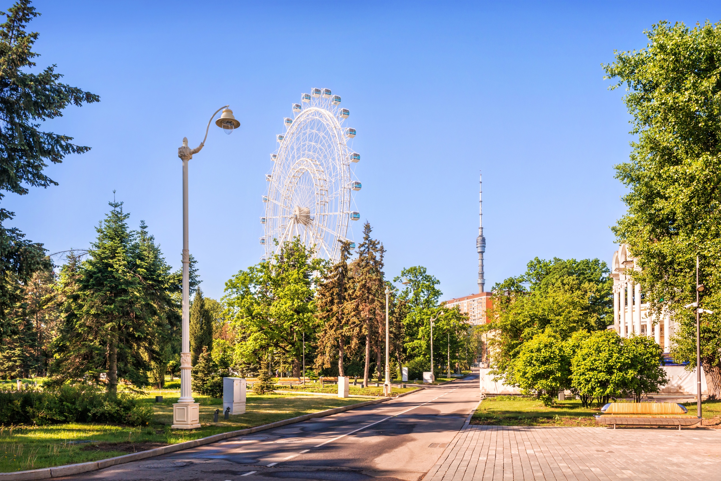 6 ferris-wheel-sun-moscow-vdnkh-pavilion-chocolate-museum-moscow.jpg 6 ferris-wheel-sun-moscow-vdnkh-pavilion-chocolate-museum-moscow.jpg