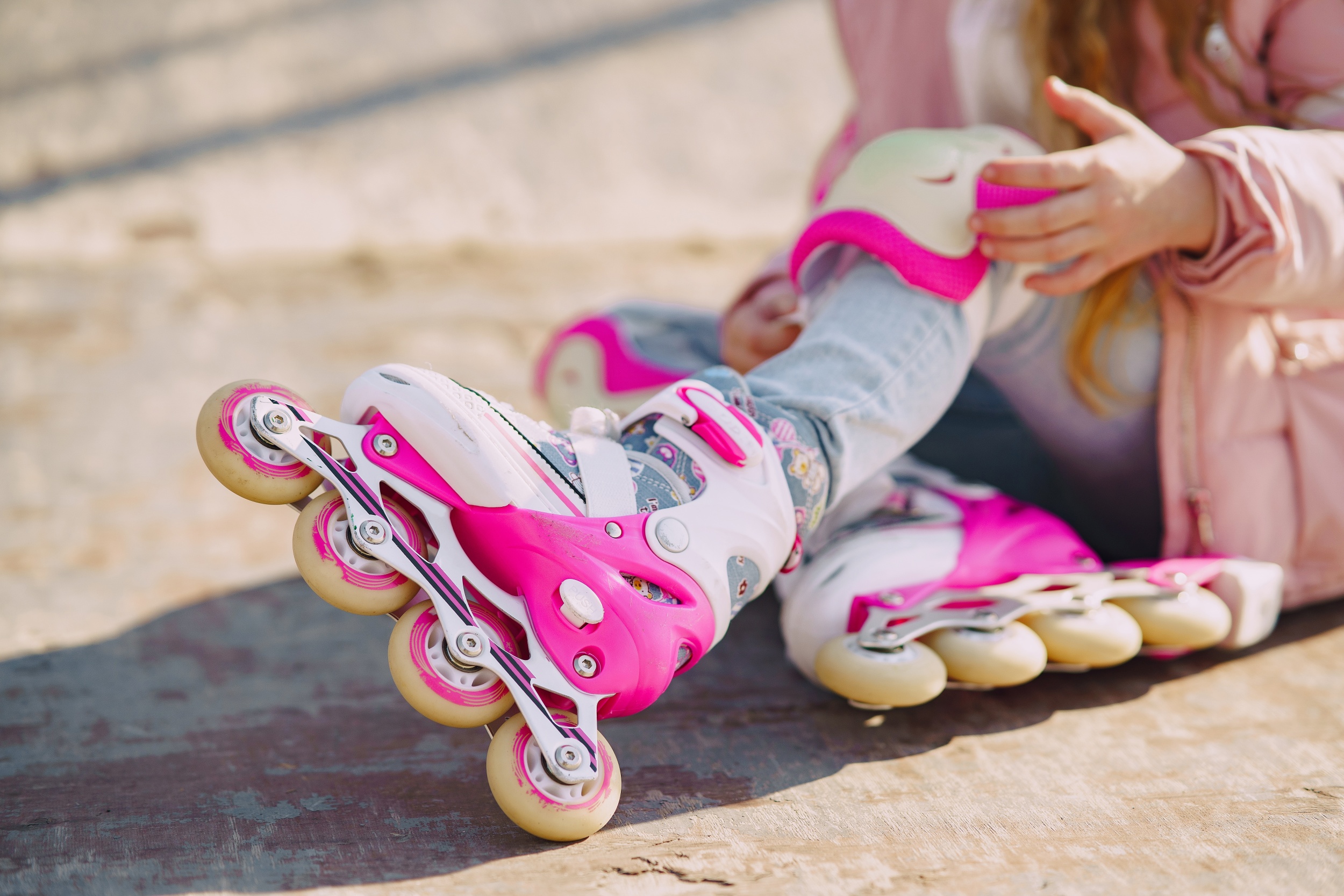 2 mother-with-daughter-park-with-rollers.jpg