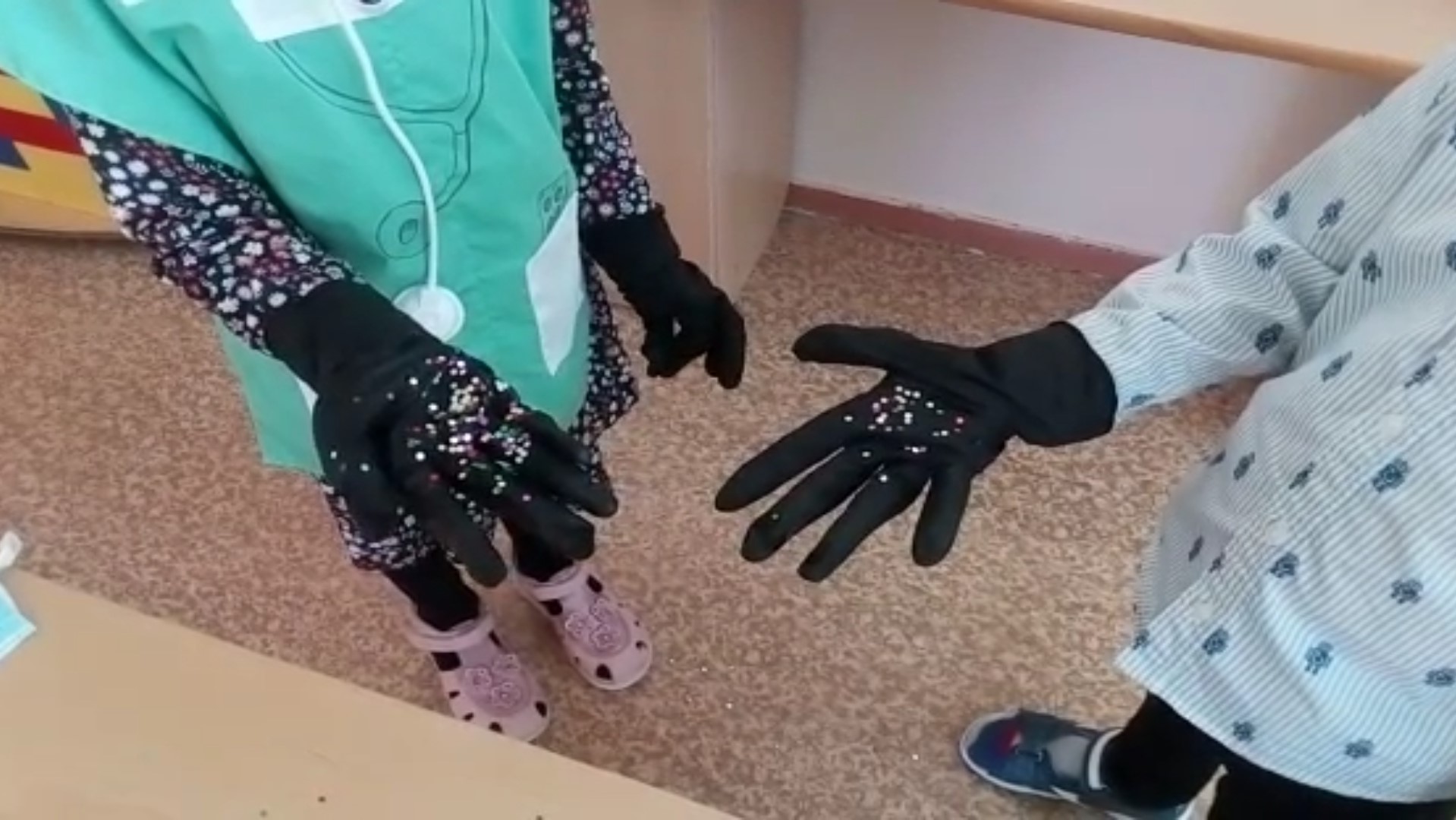 Перчатки как средство защиты