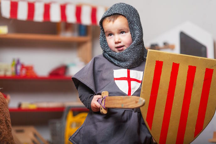 Игры в рыцарей Игры в рыцарей