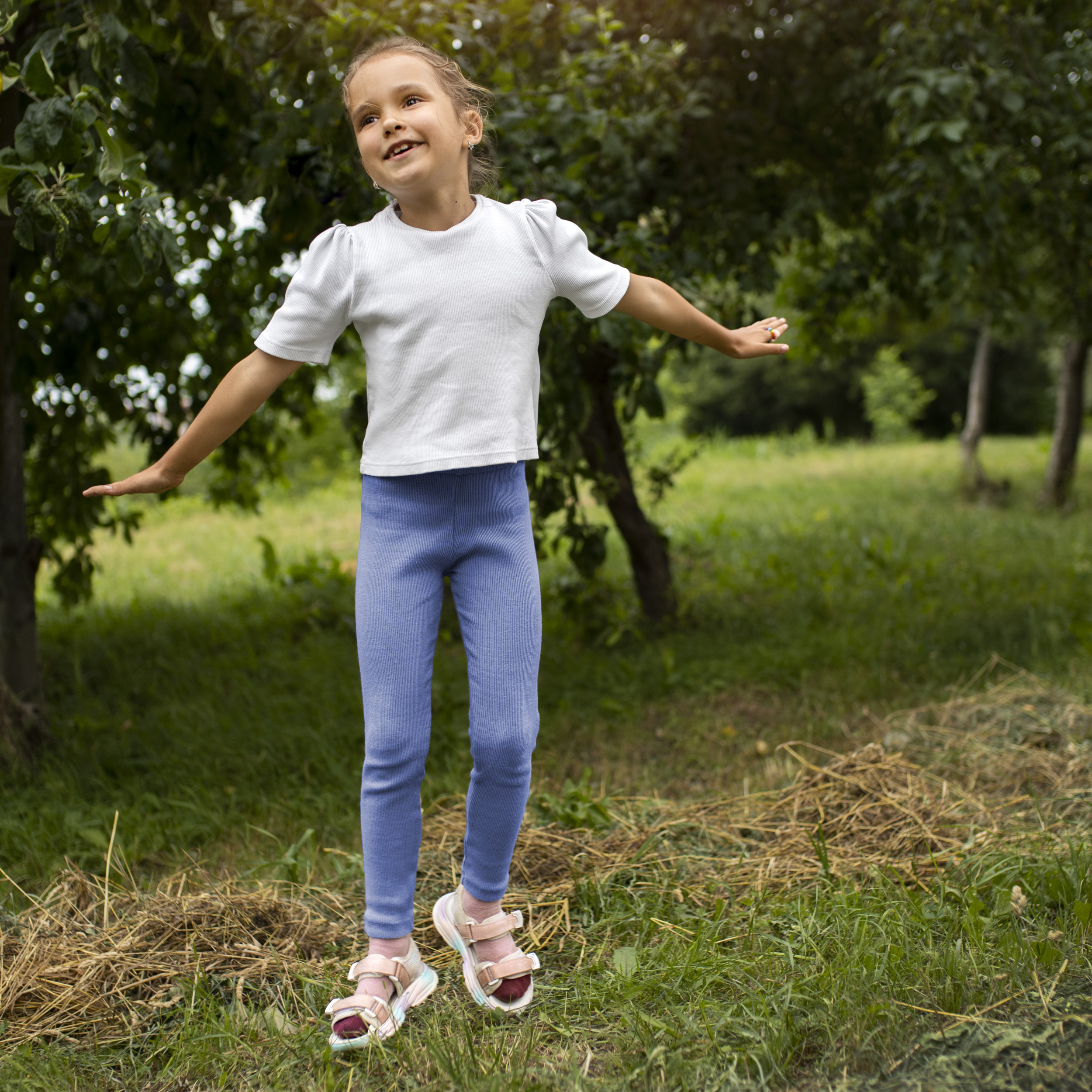 happy-kid-playing-outdoors.jpg