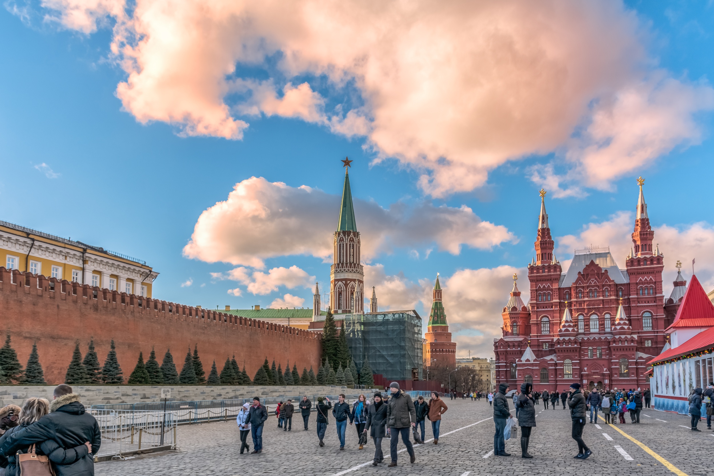 3 adventures-city-moscow.jpg 3 adventures-city-moscow.jpg