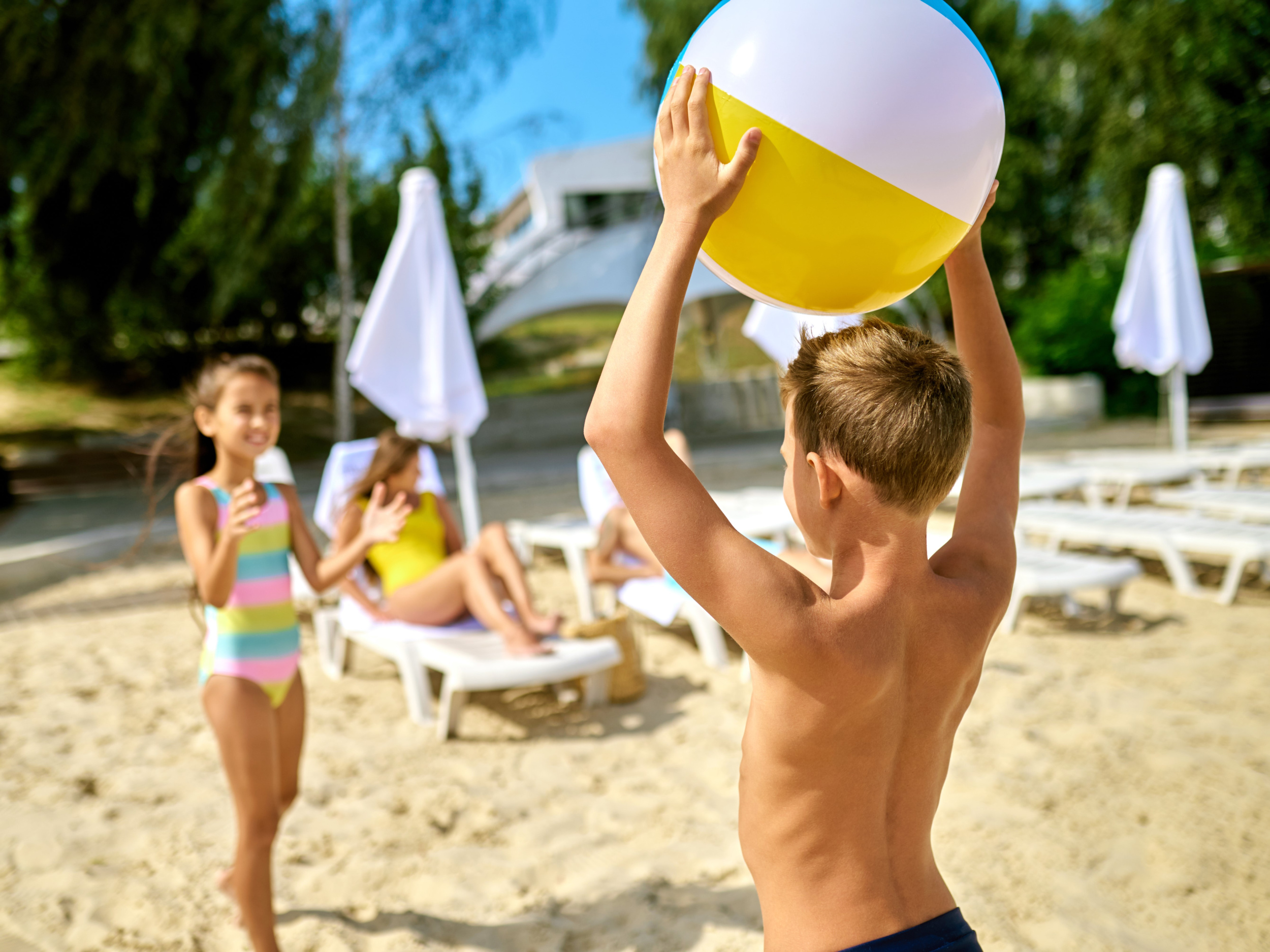 playing-beach-kids-playing-ball-beach.jpg