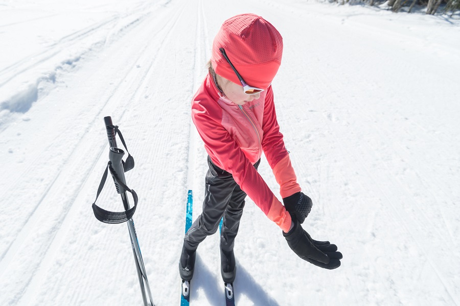 Ребенок на лыжах