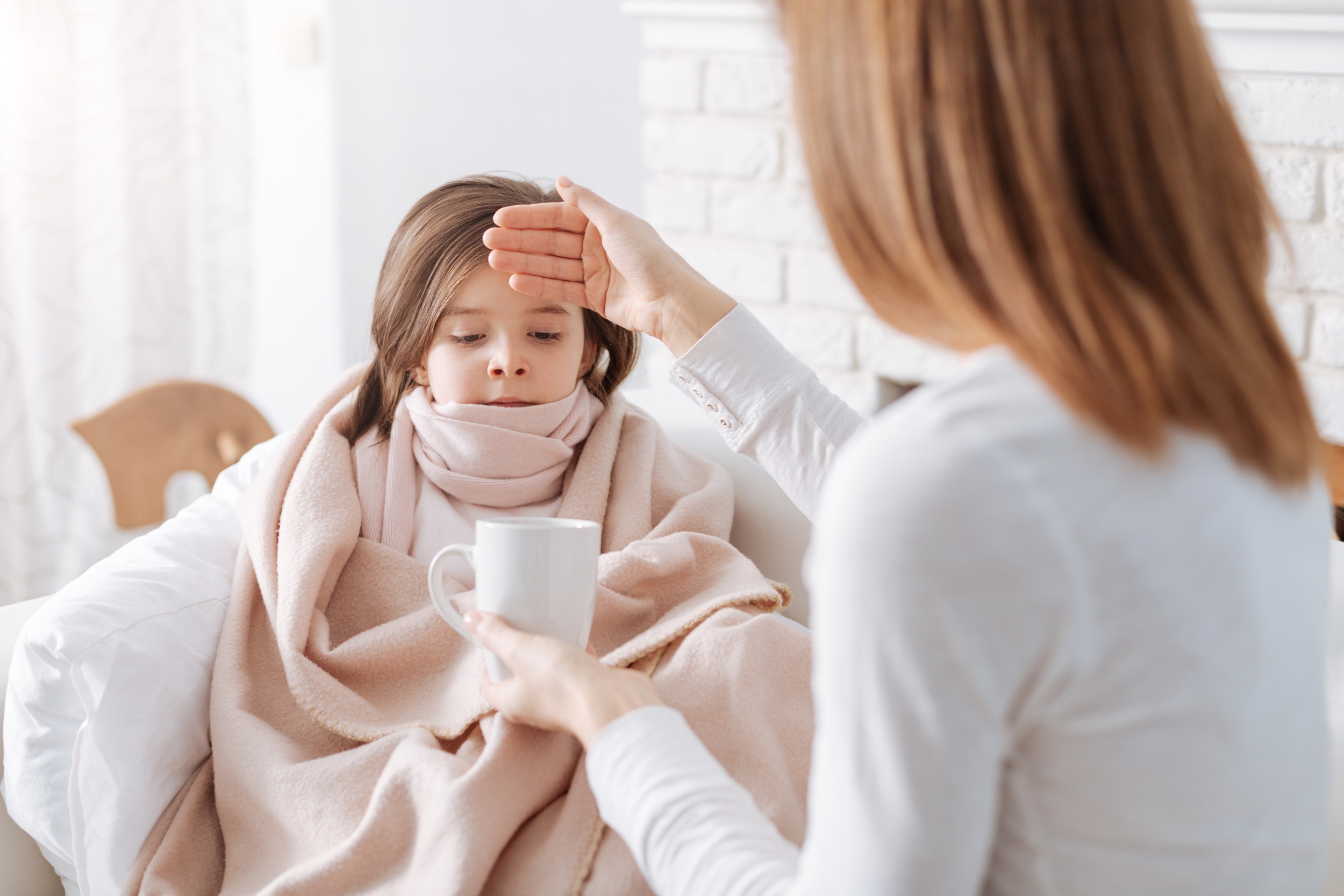 1 poor-sick-little-girl-resting-bed-while-her-mother-holding-cup-coffee-taking-care.jpg 1 poor-sick-little-girl-resting-bed-while-her-mother-holding-cup-coffee-taking-care.jpg