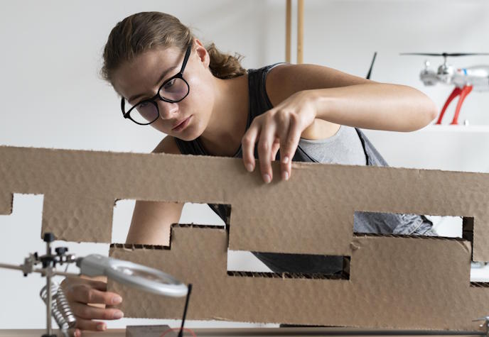 Моделирование из картона Моделирование из картона