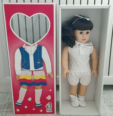 Кукла Mia Злата