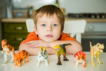 Детский праздник в стиле динозавров