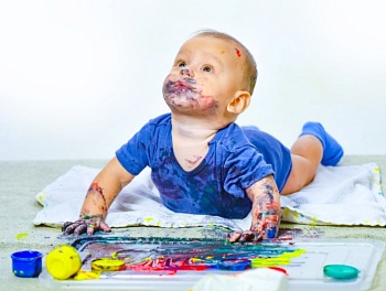 "Художники в памперсах" методика Марии Гмошинской "Художники в памперсах" методика Марии Гмошинской